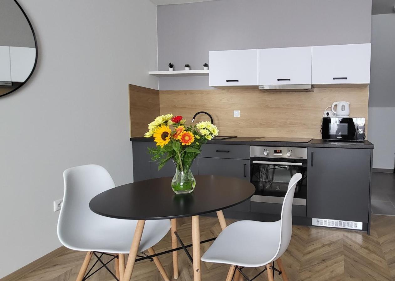 Dotis Apartman Tata Dış mekan fotoğraf